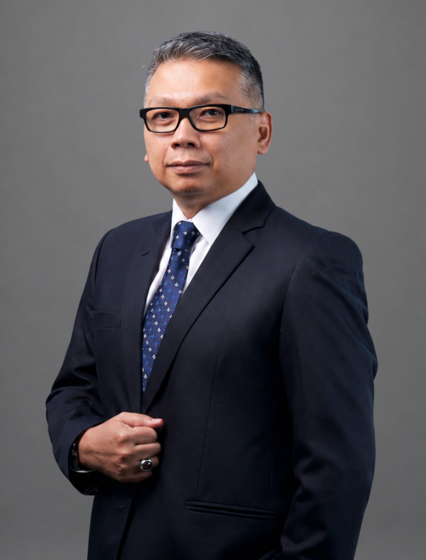 Portrait of Kukuh Komandoko Hadiwidjojo